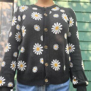Vintage Daisy Print Cardigan
